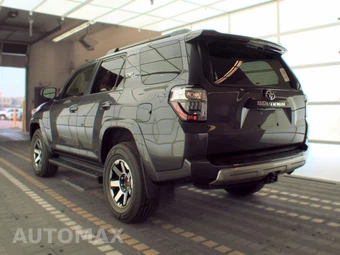 2023 Toyota 4Runner TRD Off Road - miniatura 6