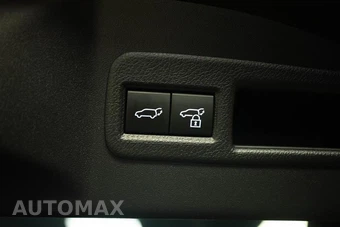 2023 Toyota bZ4X Limited - miniatura 8