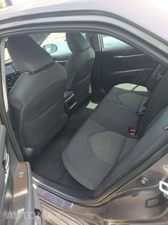 2023 Toyota Camry Hybrid LE - miniatura 13