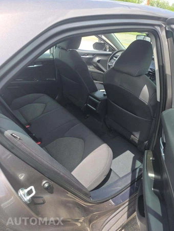 2023 Toyota Camry Hybrid LE - miniatura 16