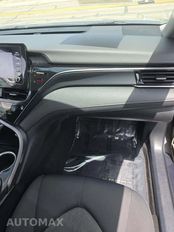 2023 Toyota Camry Hybrid LE - miniatura 19