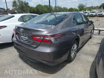 2023 Toyota Camry Hybrid LE - miniatura 3