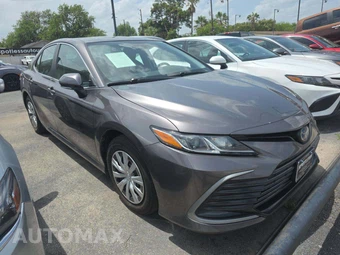 2023 Toyota Camry Hybrid LE - miniatura 4