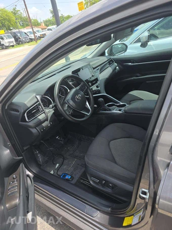 2023 Toyota Camry Hybrid LE - miniatura 6