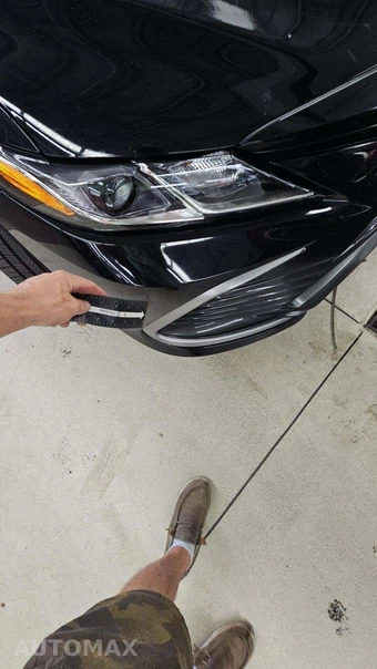 2023 Toyota Camry Hybrid LE - miniatura 24
