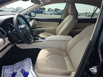 2023 Toyota Camry Hybrid LE - miniatura 7