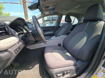 2023 Toyota Camry Hybrid LE - miniatura 6