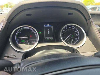 2023 Toyota Camry Hybrid LE - miniatura 9