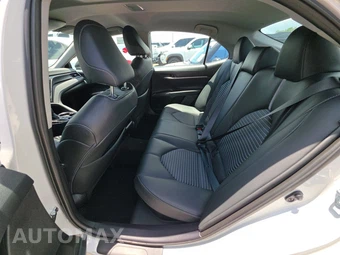 2023 Toyota Camry Hybrid SE - miniatura 13