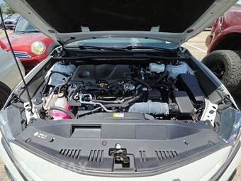 2023 Toyota Camry Hybrid SE - miniatura 15