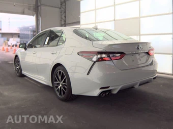 2023 Toyota Camry Hybrid SE - miniatura 6