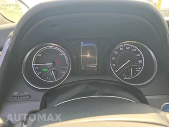 2023 Toyota Camry Hybrid SE - miniatura 12