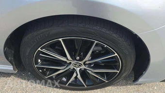 2023 Toyota Camry Hybrid SE - miniatura 23