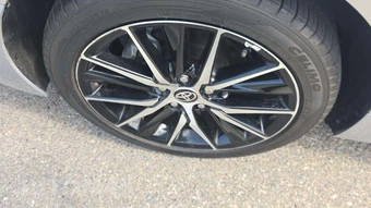 2023 Toyota Camry Hybrid SE - miniatura 25