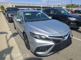 2023 Toyota Camry Hybrid SE - miniatura 3