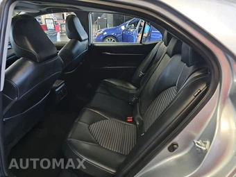 2023 Toyota Camry Hybrid SE - miniatura 13