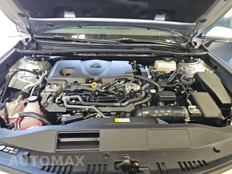 2023 Toyota Camry Hybrid SE - miniatura 15