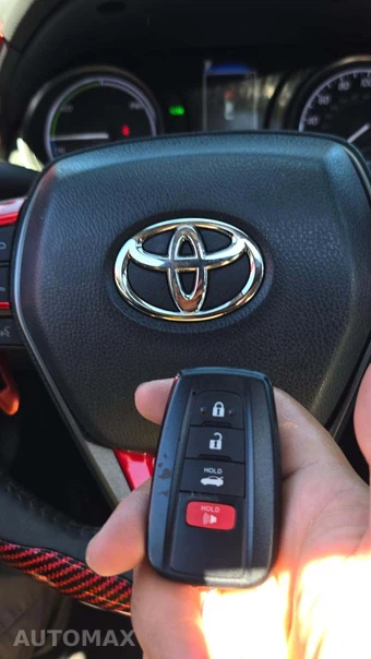 2023 Toyota Camry Hybrid SE - miniatura 19