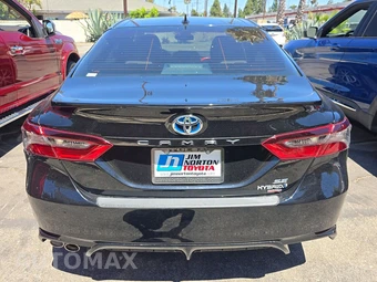 2023 Toyota Camry Hybrid SE - miniatura 5