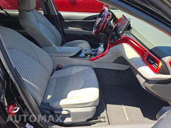 2023 Toyota Camry Hybrid SE - miniatura 8