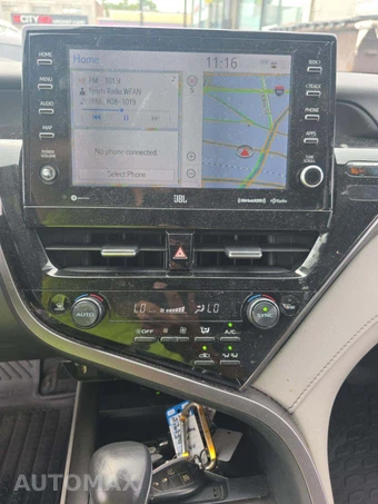 2023 Toyota Camry Hybrid XLE - miniatura 10
