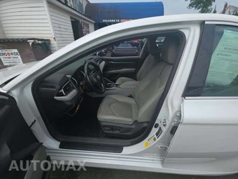 2023 Toyota Camry Hybrid XLE - miniatura 6