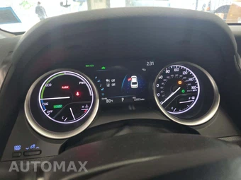 2023 Toyota Camry Hybrid XLE - miniatura 9