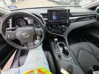 2023 Toyota Camry Hybrid XSE - miniatura 10