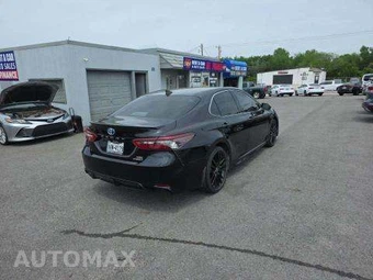 2023 Toyota Camry Hybrid XSE - miniatura 3