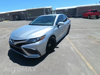 2023 Toyota Camry Hybrid XSE