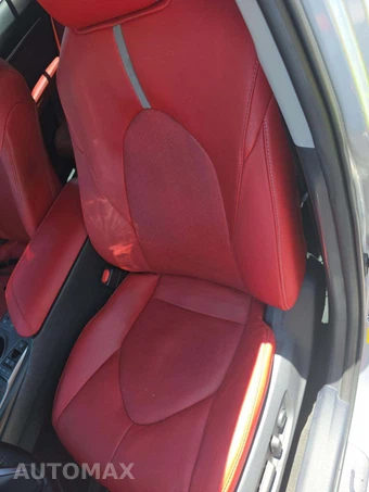 2023 Toyota Camry Hybrid XSE - miniatura 3