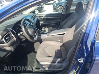 2023 Toyota Camry LE - miniatura 13