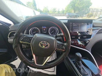 2023 Toyota Camry LE - miniatura 7