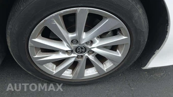 2023 Toyota Camry LE - miniatura 38