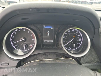 2023 Toyota Camry LE - miniatura 12