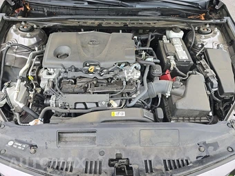 2023 Toyota Camry LE - miniatura 15
