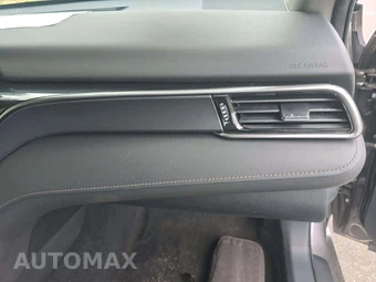 2023 Toyota Camry LE - miniatura 16