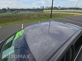 2023 Toyota Camry LE - miniatura 9