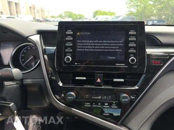 2023 Toyota Camry LE - miniatura 10