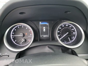 2023 Toyota Camry LE - miniatura 12