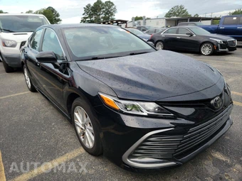 2023 Toyota Camry LE - miniatura 3