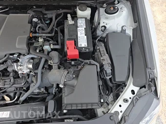 2023 Toyota Camry LE - miniatura 20