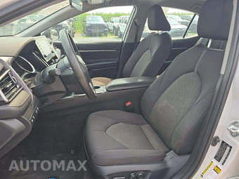 2023 Toyota Camry LE - miniatura 3