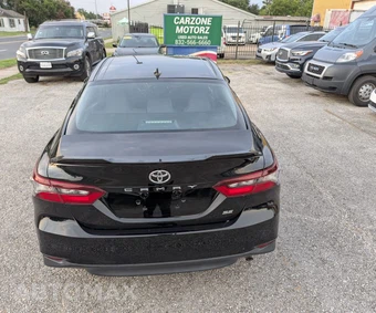 2023 Toyota Camry LE - miniatura 6