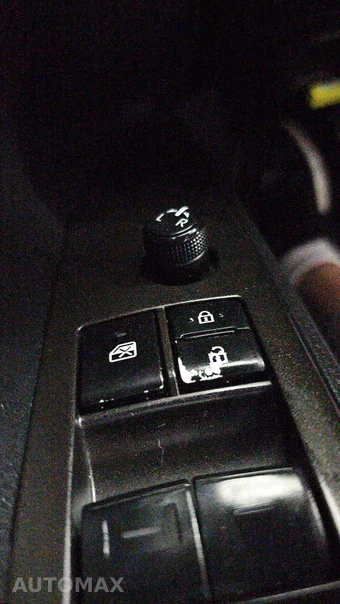 2023 Toyota Camry LE - miniatura 24