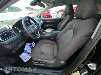 2023 Toyota Camry LE - miniatura 7