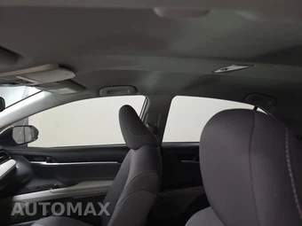 2023 Toyota Camry LE - miniatura 17