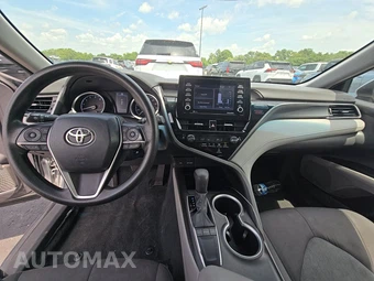 2023 Toyota Camry LE - miniatura 11