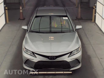 2023 Toyota Camry LE - miniatura 2
