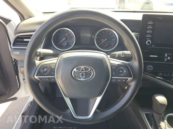 2023 Toyota Camry LE - miniatura 10